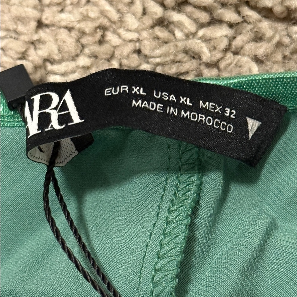 NWT Zara Satin Skit Sz XL - Picture 7 of 8